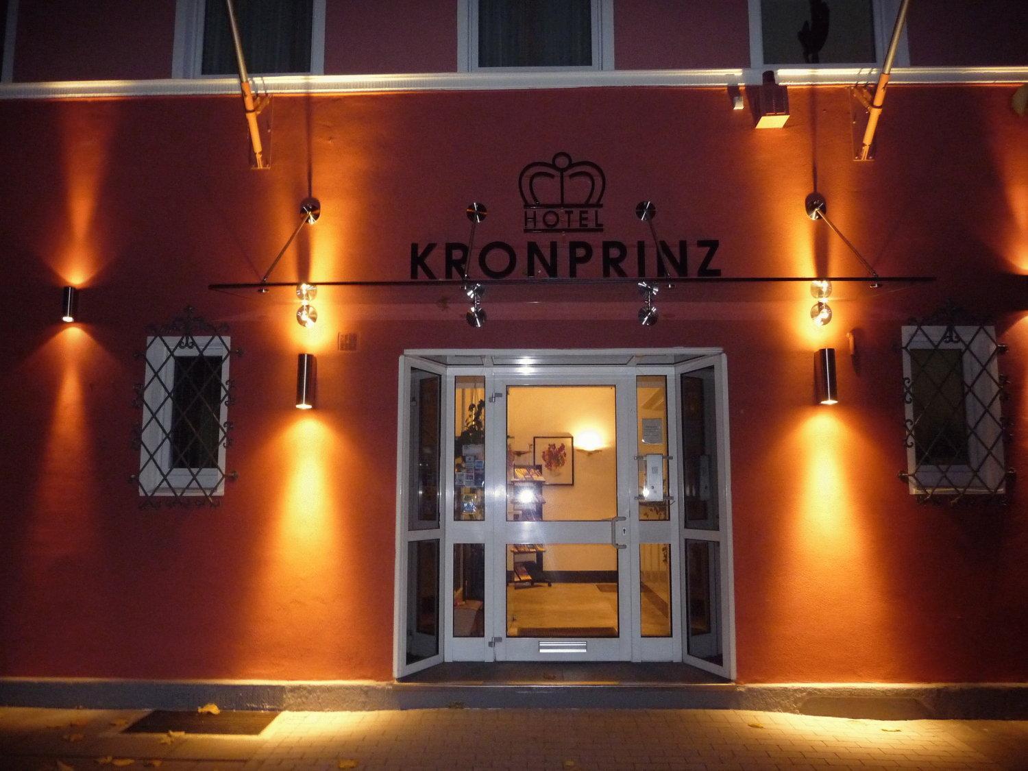 Hotel Kronprinz Garni มินเดิน ภายนอก รูปภาพ