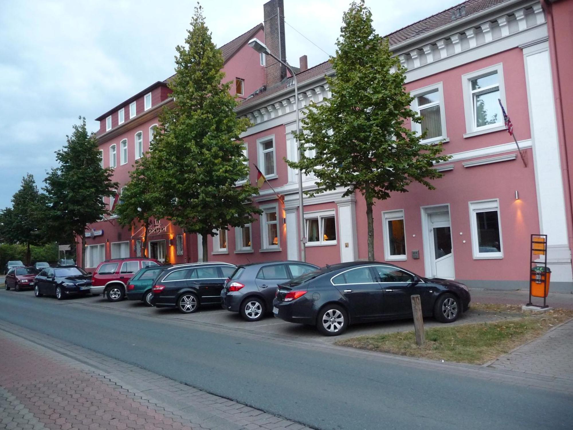 Hotel Kronprinz Garni มินเดิน ภายนอก รูปภาพ