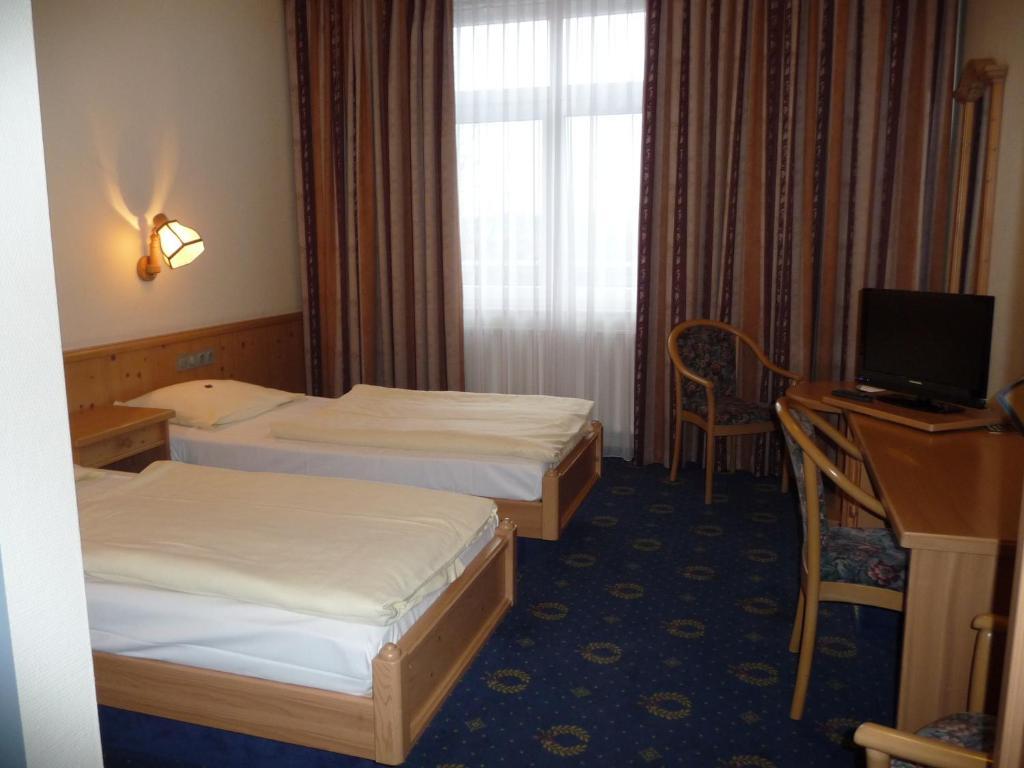 Hotel Kronprinz Garni มินเดิน ห้อง รูปภาพ