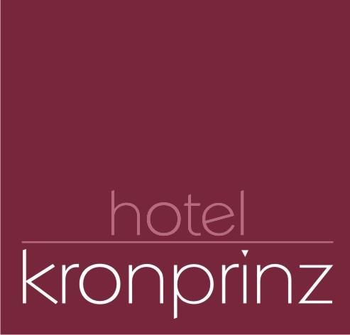 Hotel Kronprinz Garni มินเดิน ภายนอก รูปภาพ