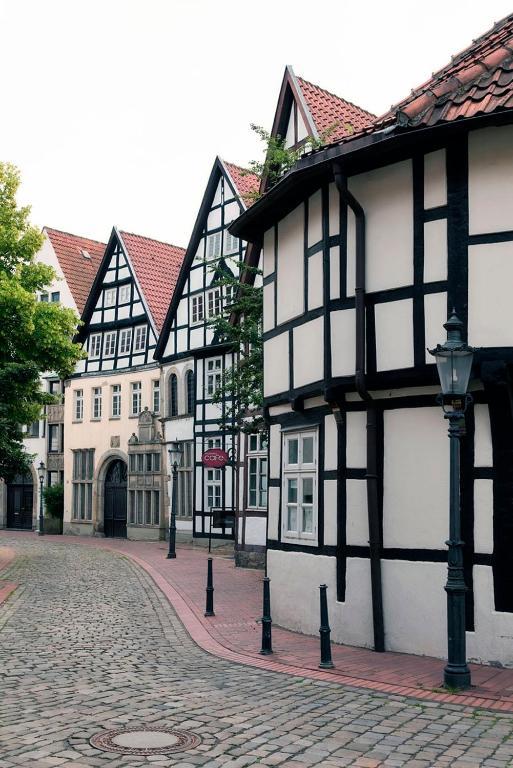 Hotel Kronprinz Garni มินเดิน ภายนอก รูปภาพ