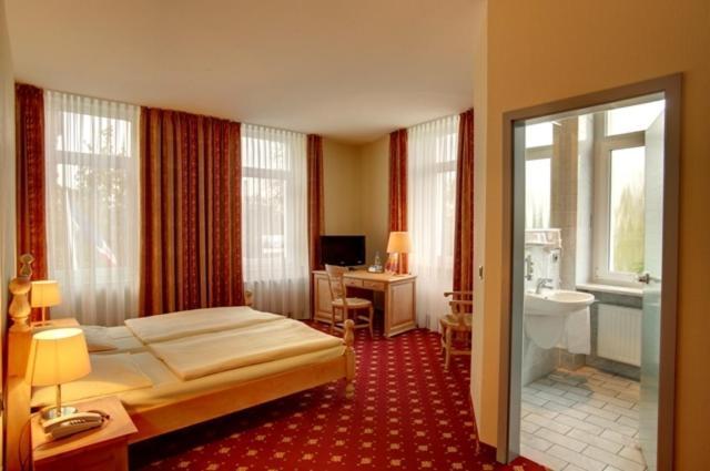 Hotel Kronprinz Garni มินเดิน ห้อง รูปภาพ